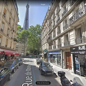 Homestay Tour Eiffel, Paris